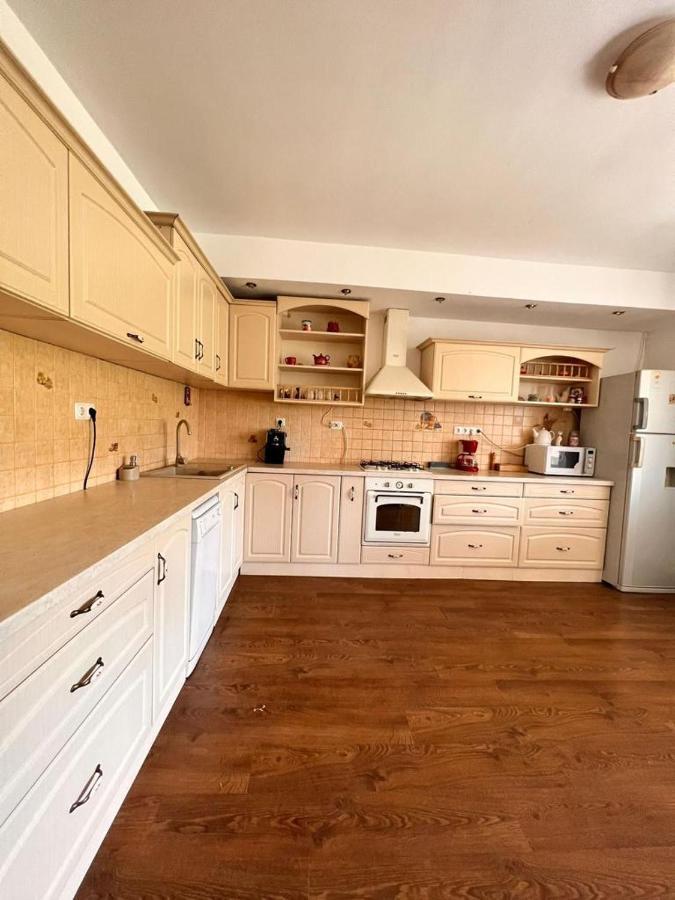 Apartament Casa Mardar Oradea Zewnętrze zdjęcie